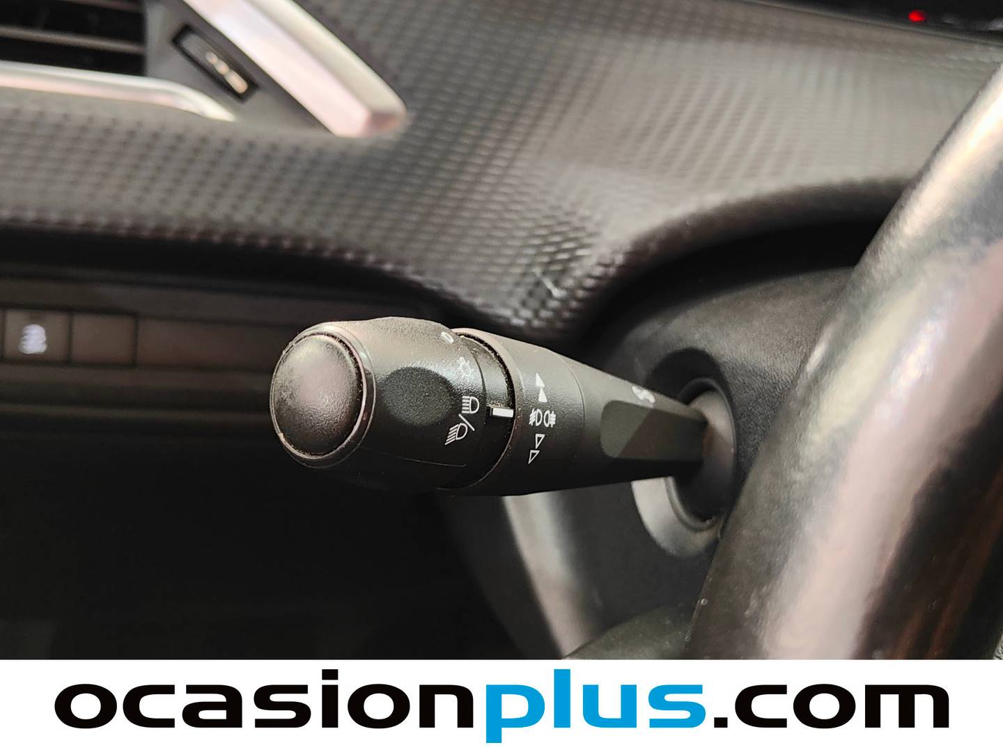 Peugeot 208 Peugeot 208 1.6 BlueHDi Style (100 CV) de segunda mano