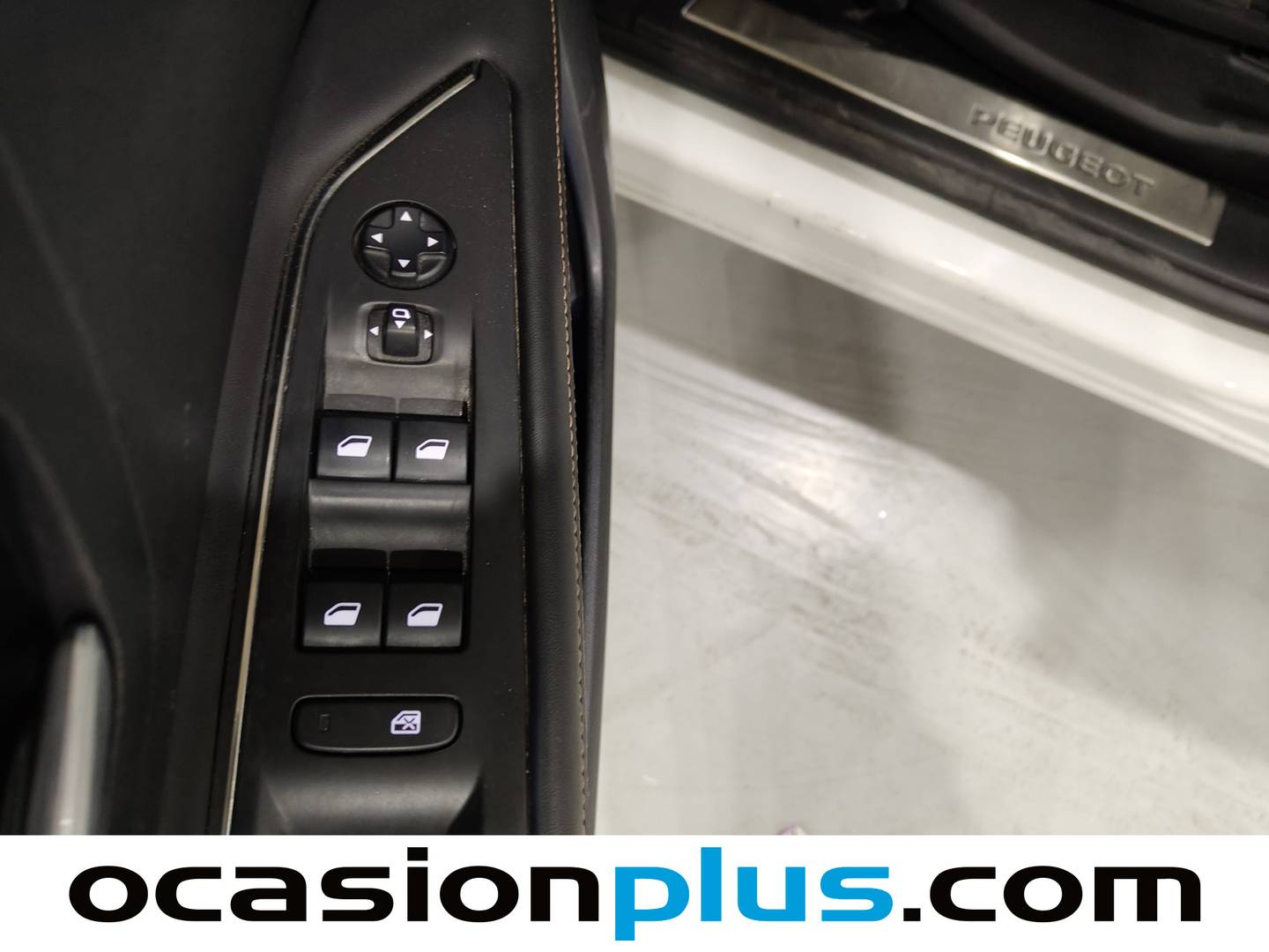 Foto Peugeot 3008 Peugeot 3008 BlueHDi 180 S&S GT EAT6 (180 CV)