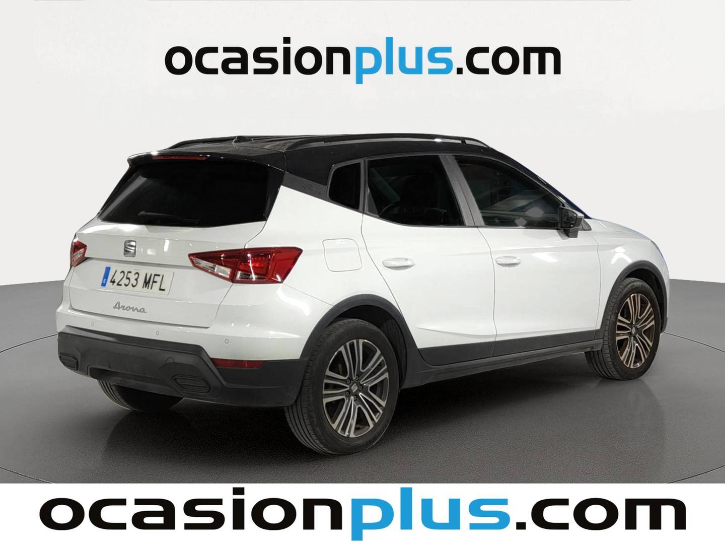 Foto trasera Seat Arona Seat Arona 1.0 TSI Style XL Edition (110 CV) derecha