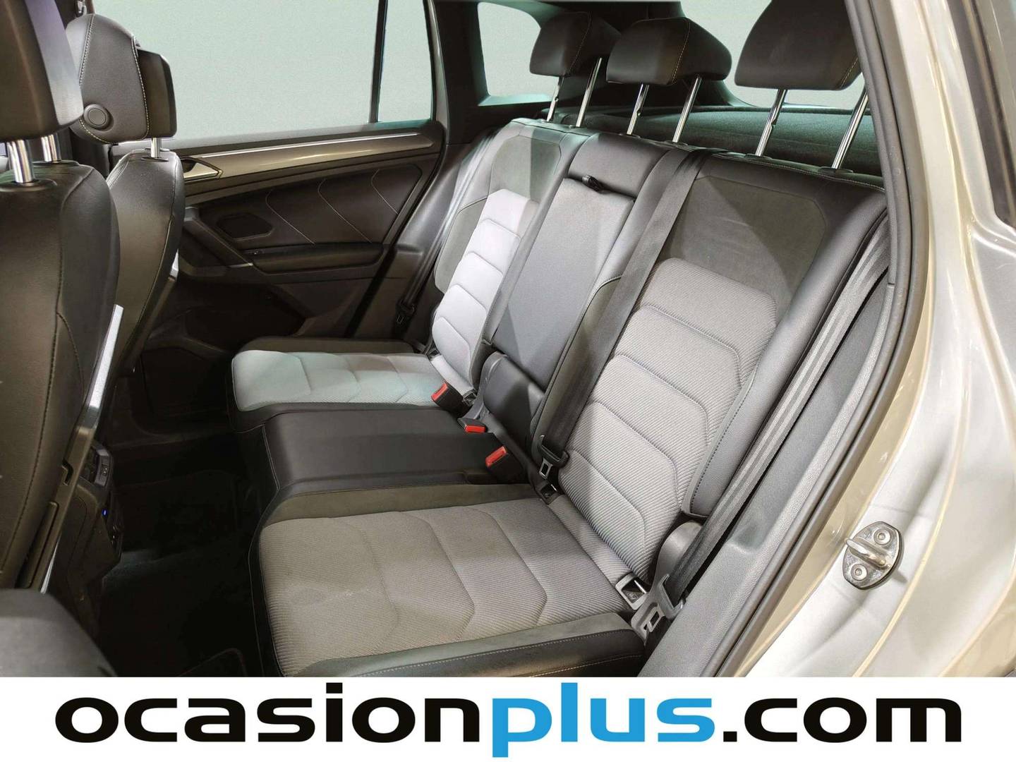 Foto Volkswagen Tiguan Volkswagen Tiguan Sport 1.4 TSI 4Motion R-LINE (150 CV) DSG