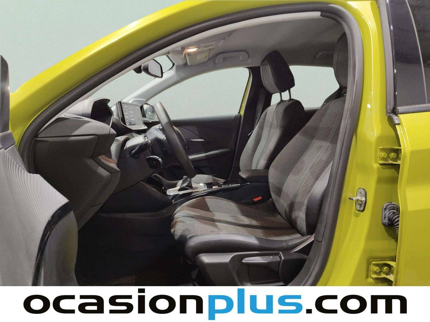 Foto asientos delanteros Peugeot 208 Peugeot 208 PureTech 100 Allure (100 CV)