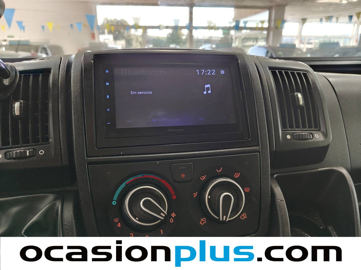 Challenger V114 Challenger V114 VIP (140 CV) 2 Plazas km 0