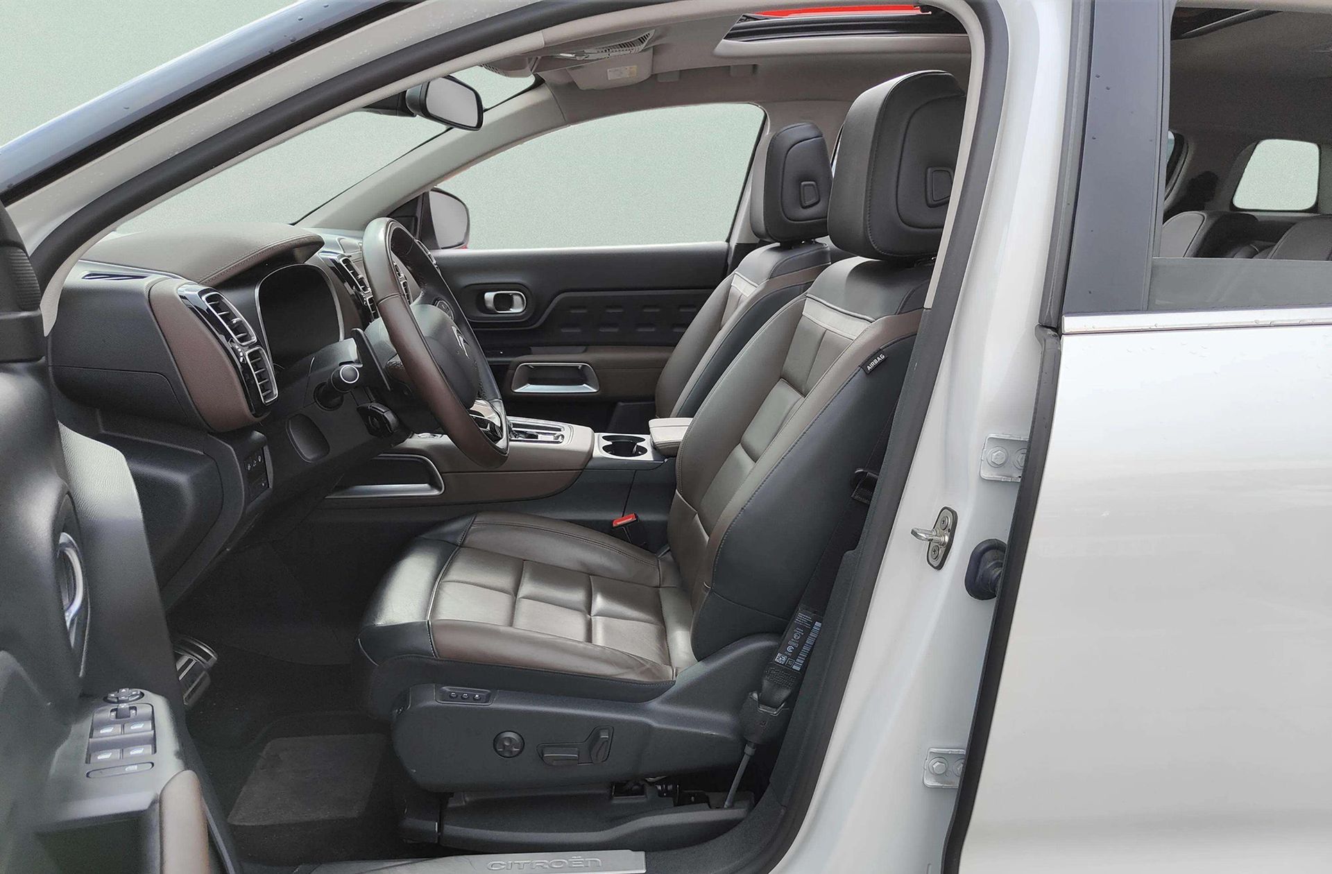 Citroën C5 Aircross PureTech 180 Feel EAT8 - foto 13