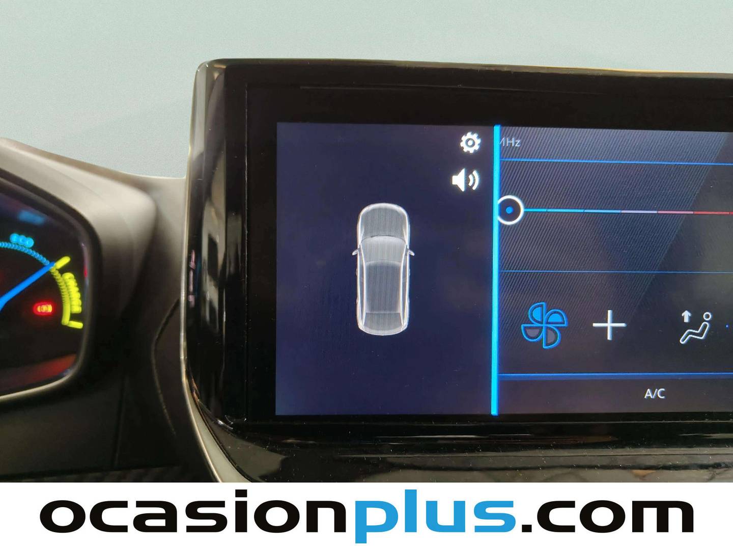 Equipamiento del Peugeot 208 Peugeot 208 Style Hybrid 100 eDCS6 (100 CV)