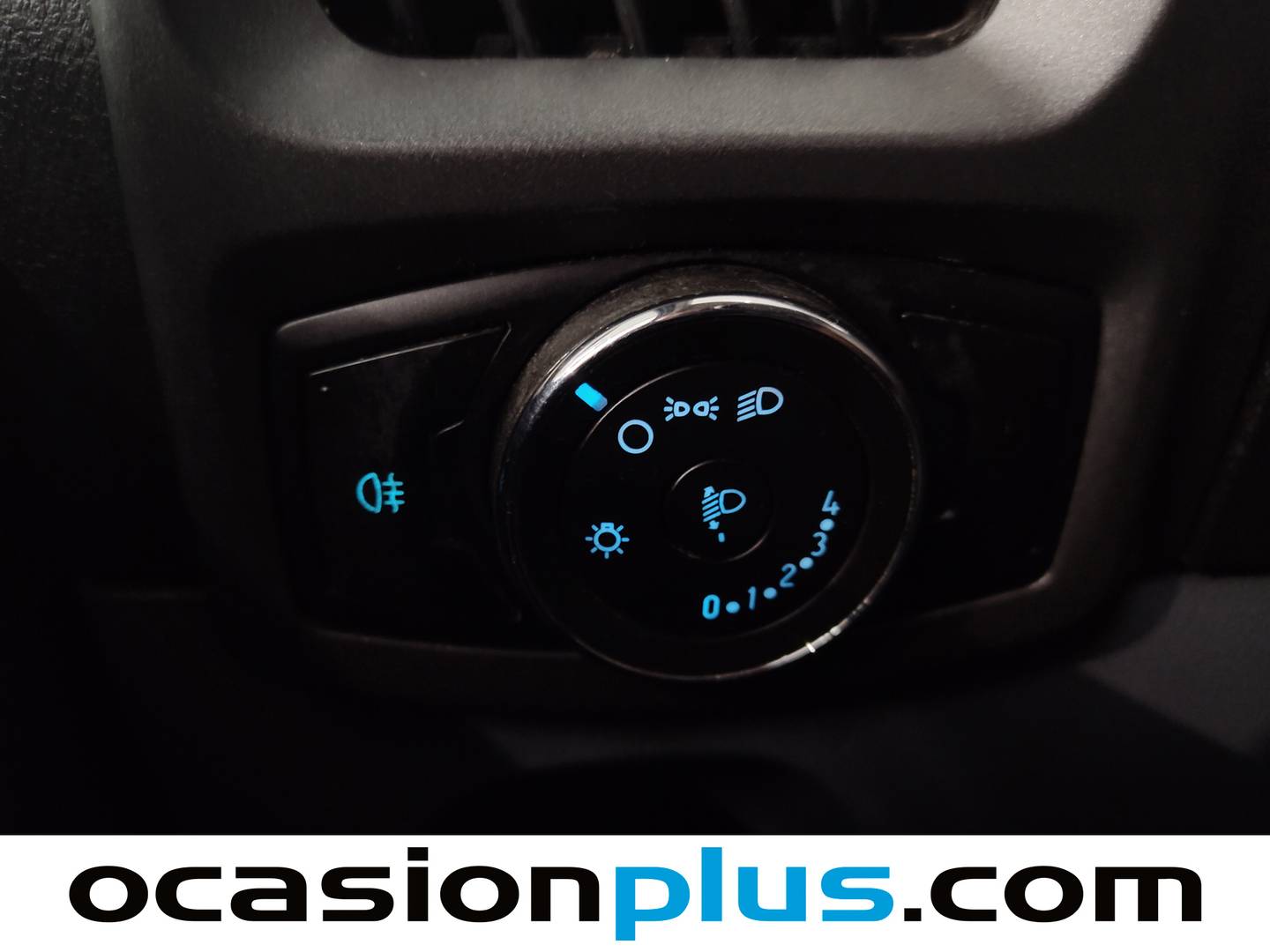 Ford Transit Custom Ford Transit Custom Furgon 2.2 TDCI 250 L1 Ambiente (100 CV) CAMPERIZADA 3 Plazas de ocasión