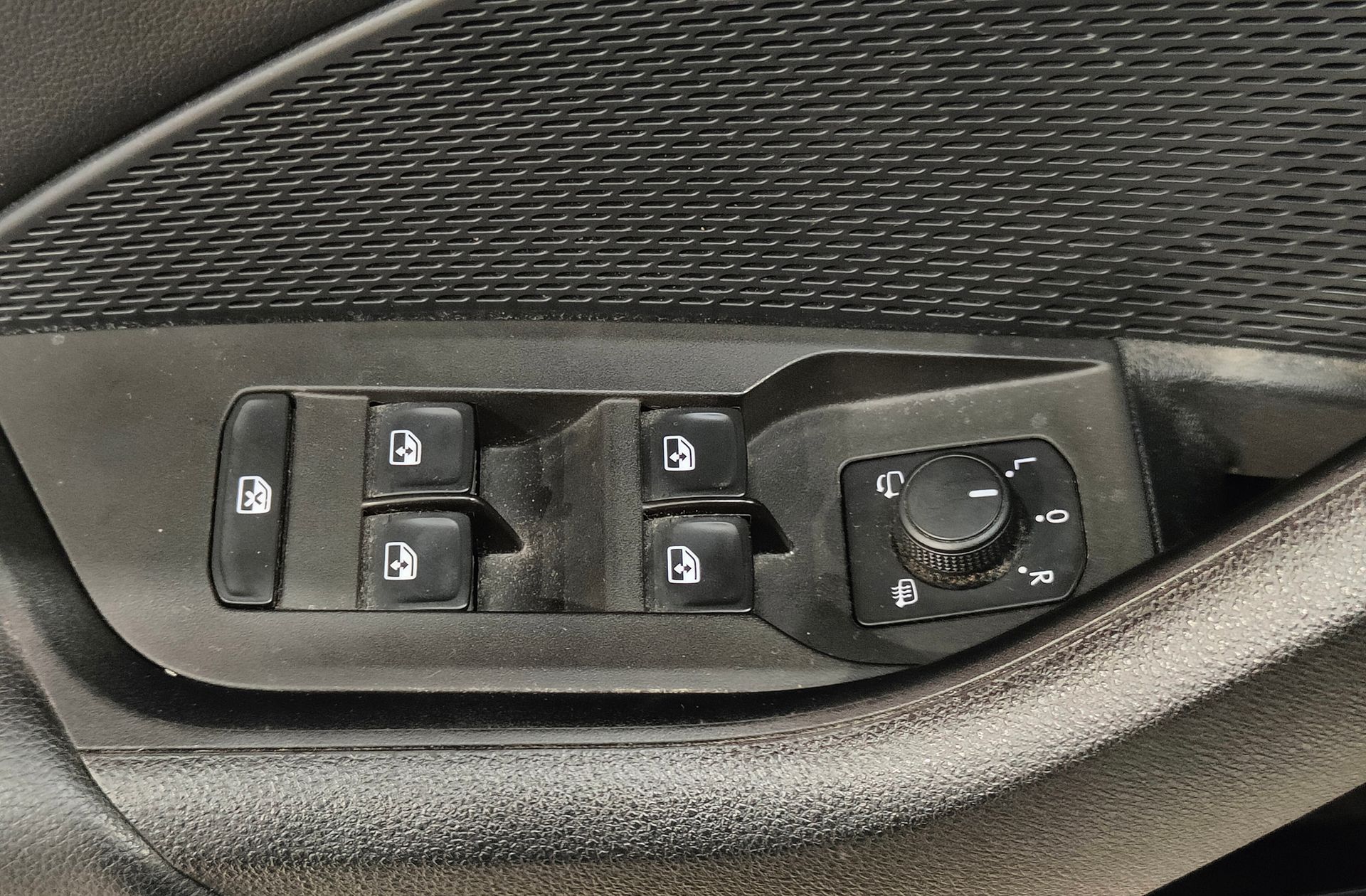 Škoda Octavia Combi 1.0 TSI mHEV Ambition DSG - foto 20
