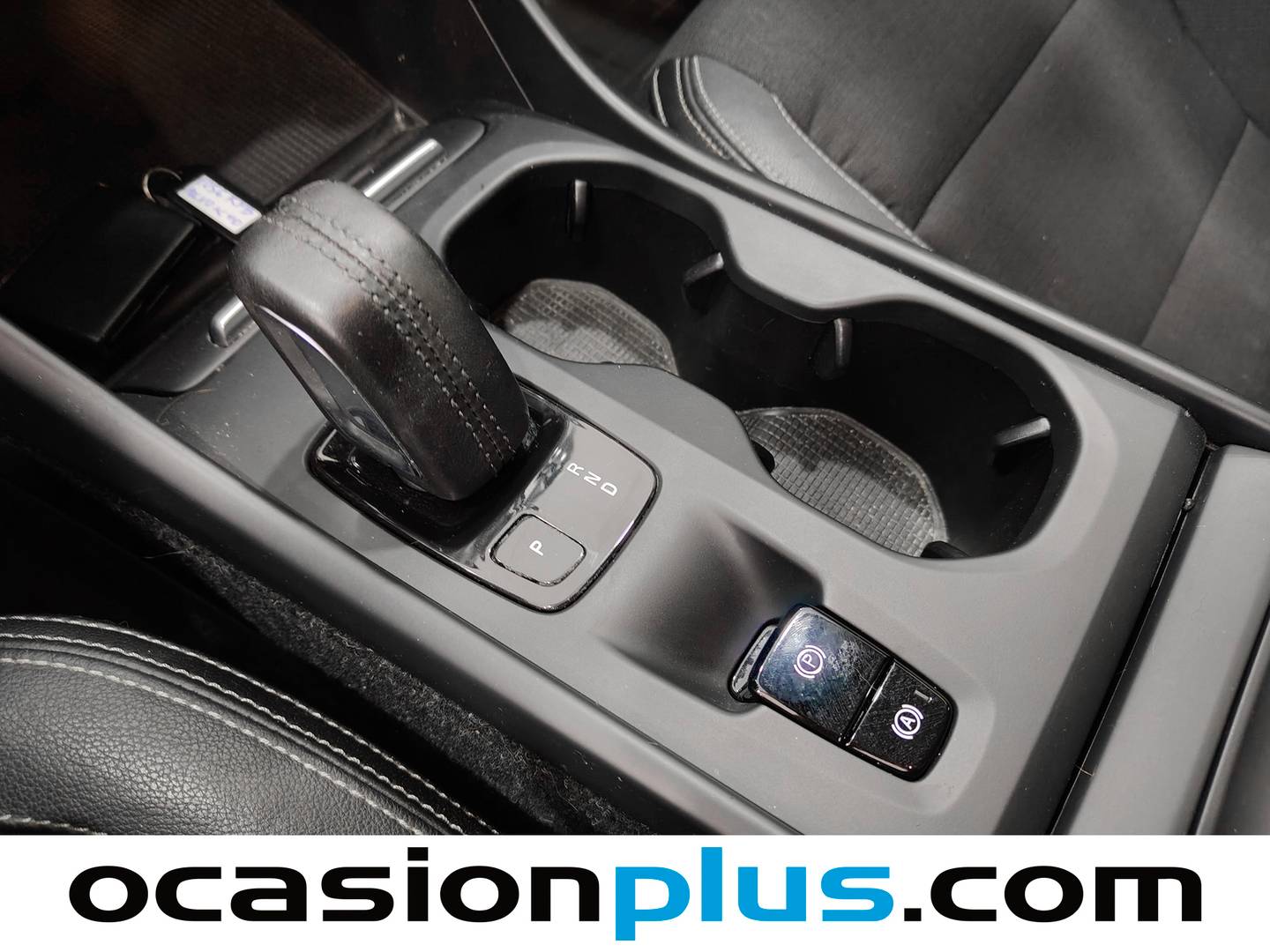 Volvo XC40 Volvo XC40 T4 Momentum Auto (190 CV) de segunda mano