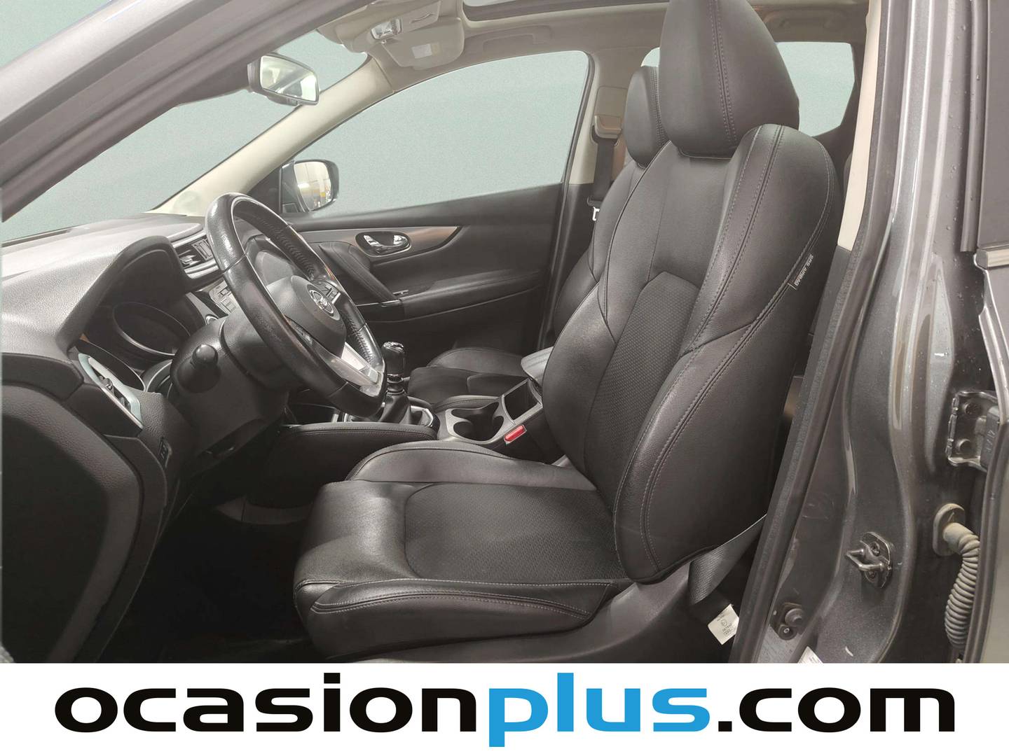 Foto asientos traseros Nissan QASHQAI Nissan Qashqai DIG-T 160 N-Connecta 4x2 (160 CV)