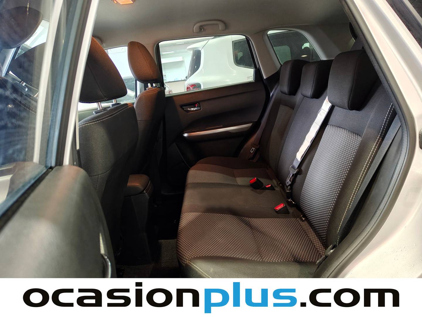 Foto asientos traseros Suzuki Vitara Suzuki Vitara 1.4 Turbo Mild Hybrid GLE (129 CV)