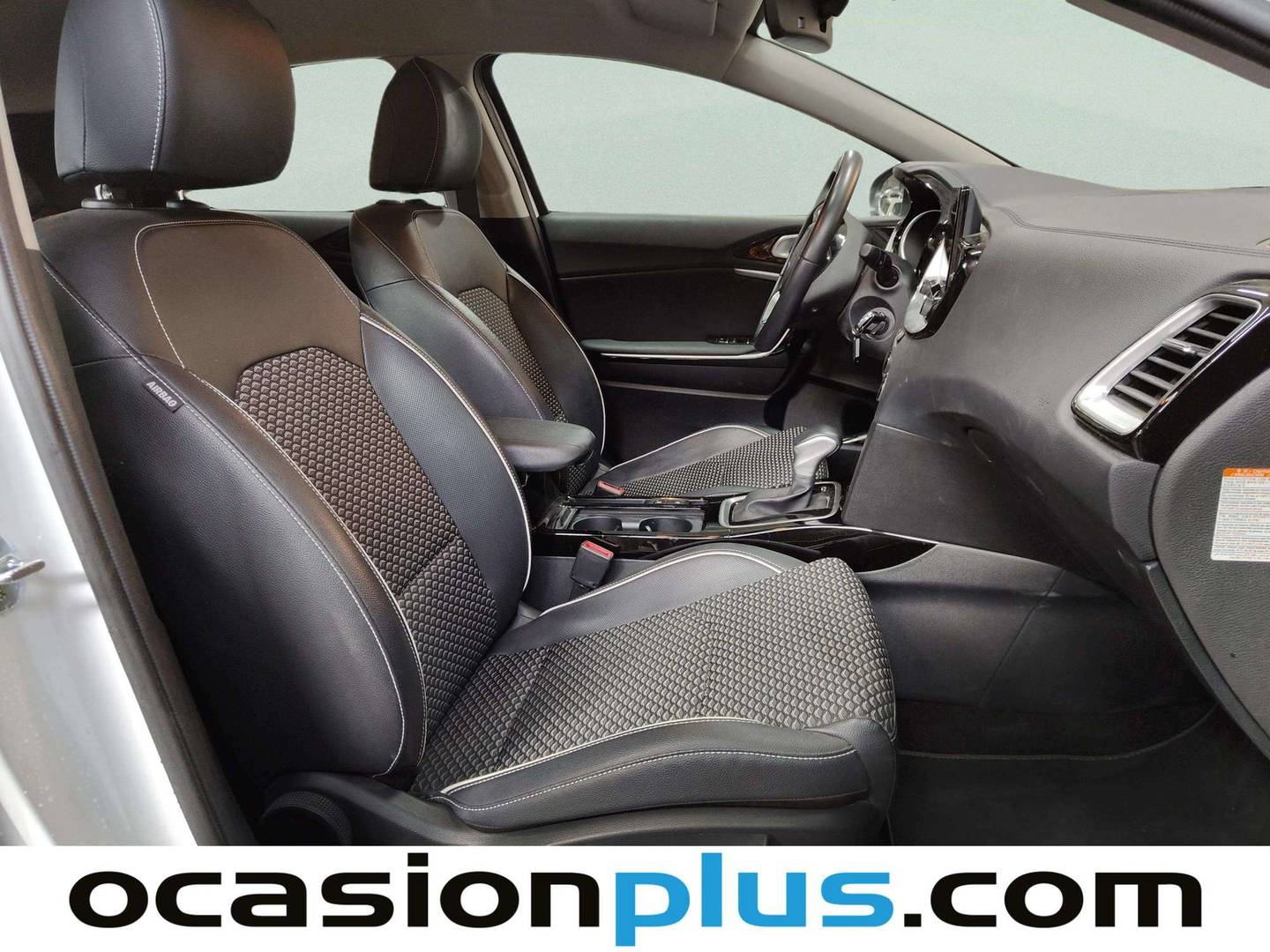 KIA XCeed KIA XCeed 1.6 MHEV Tech DCT (136 CV) automático