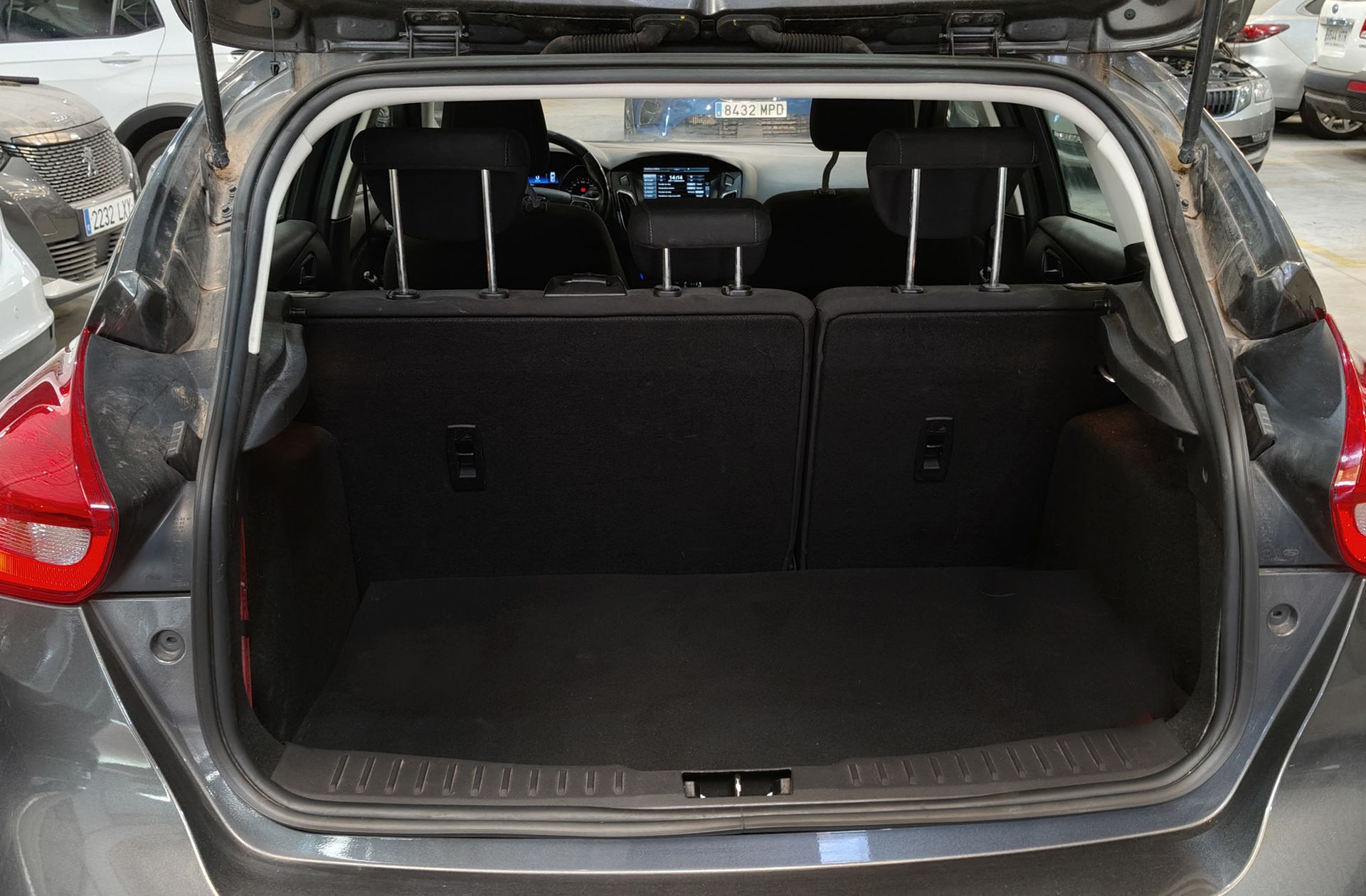 Ford Focus 1.0 EcoBoost Trend+ - foto 17