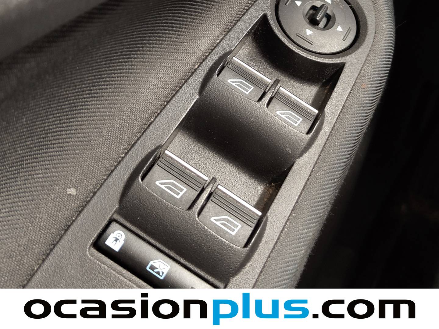 Foto Ford C-Max Ford C-Max 2.0 TDCI Titanium PowerShift (150 CV)