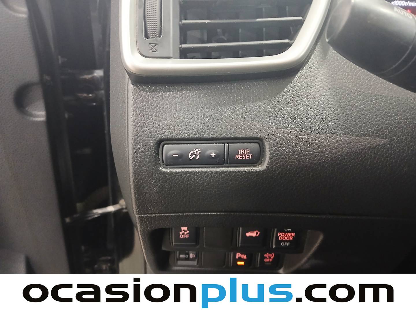 Foto Nissan X-TRAIL Nissan X-Trail 1.6 dCi 360 (130 CV) 7 Plazas