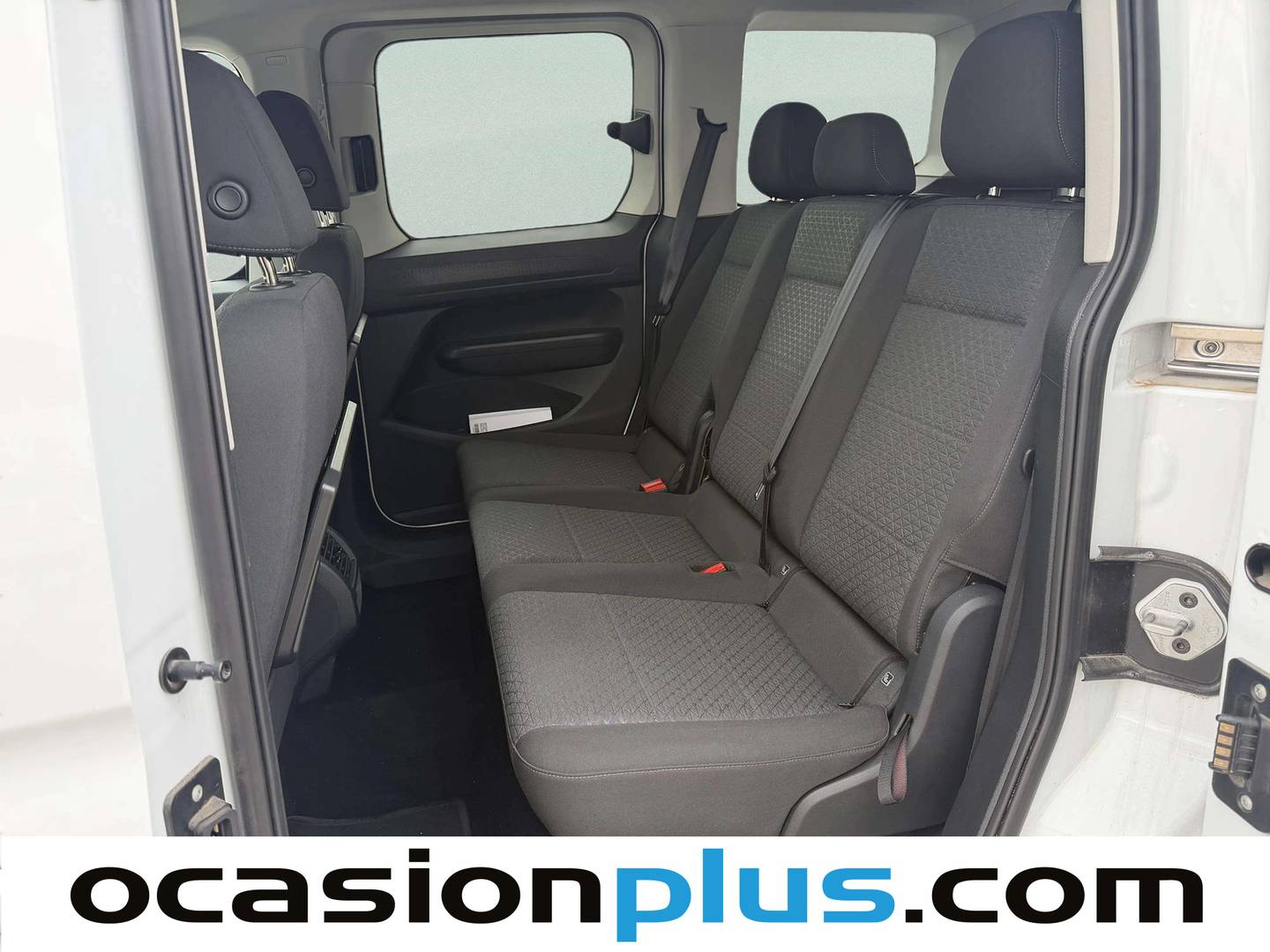 Foto asientos traseros Ford Tourneo Connect Ford Tourneo Connect 2.0 Ecoblue S&S Titanium (122 CV)