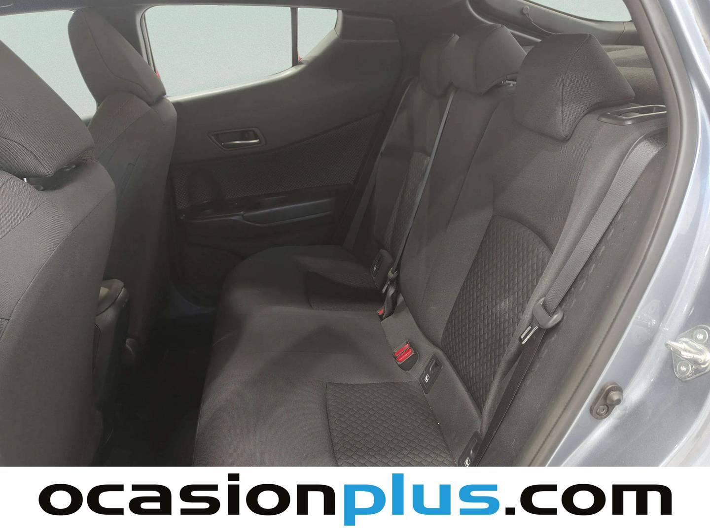 Foto asientos traseros Toyota C-HR Toyota C-HR 1.8 125H Active (122 CV)