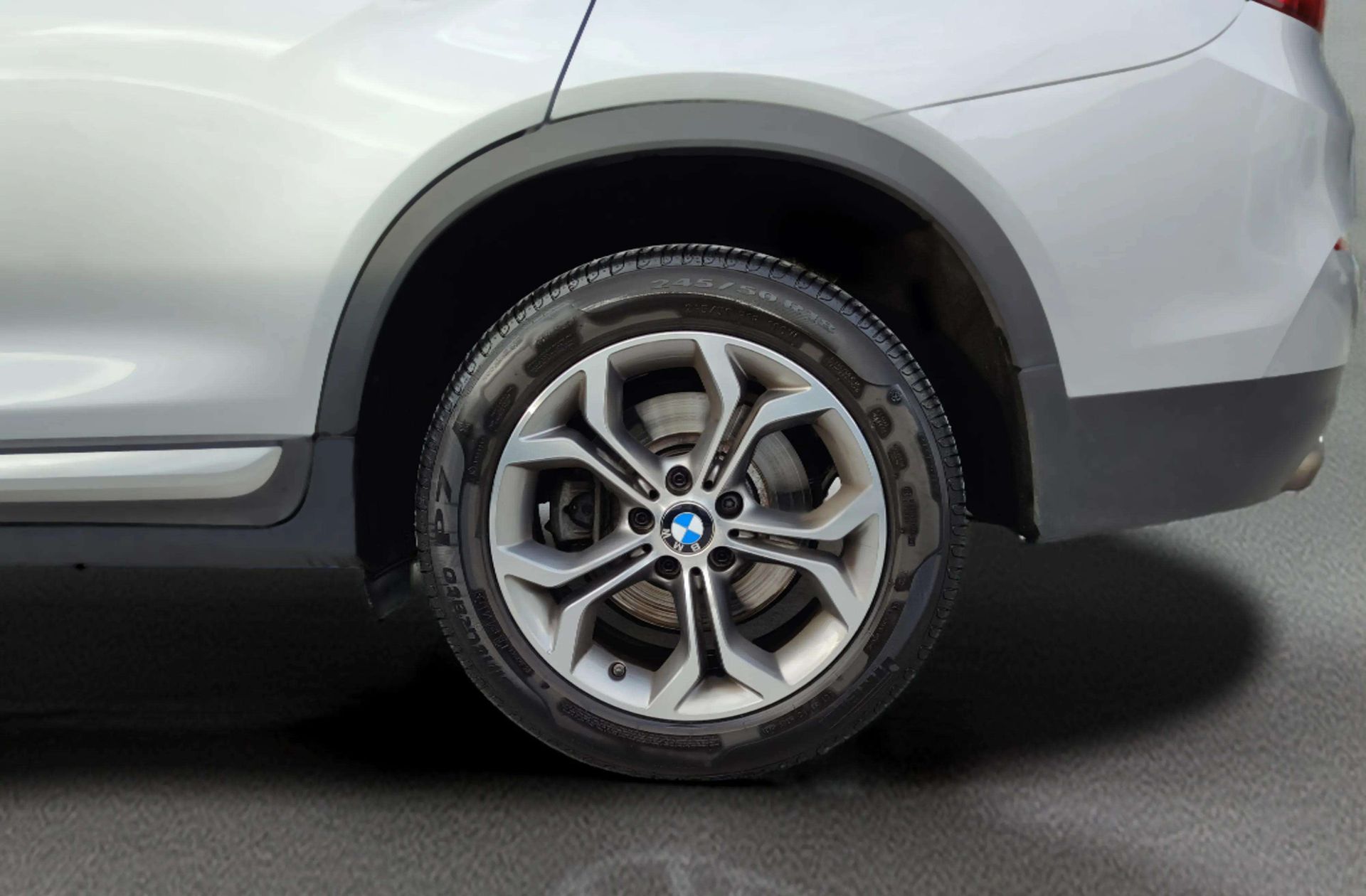 BMW X4 xDrive20d - foto 41