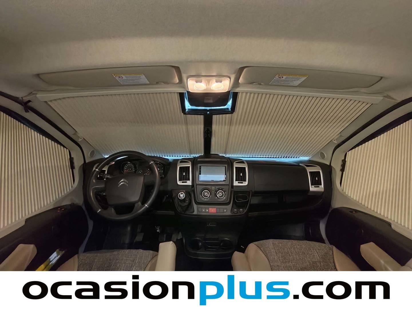 Foto Dethleffs Globetrail Dethleffs Globetrail Globetrail 640 DB Edition 90  (140 CV)