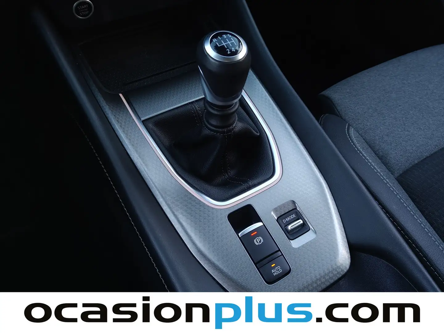 Foto Nissan QASHQAI Nissan Qashqai DIG-T 140 mHEV N-Connecta 4x2 (140 CV)