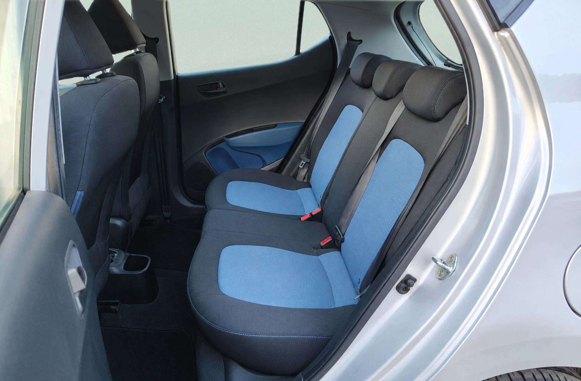 Hyundai i10 1.2 Tecno - foto 9