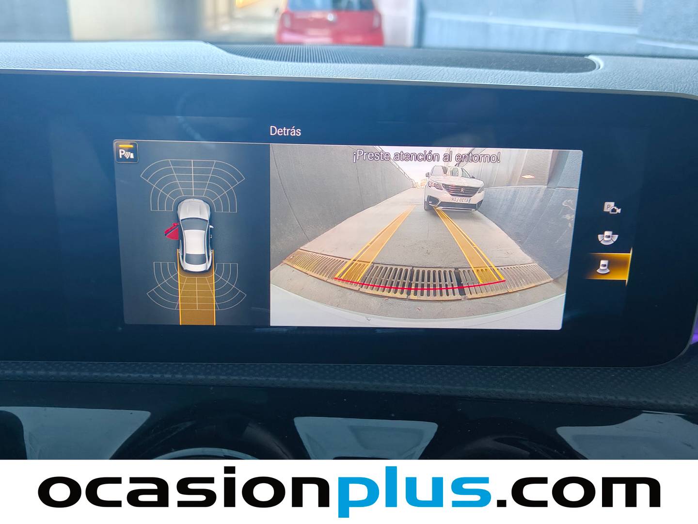 Equipamiento del Mercedes CLA Mercedes CLA 180 (136 CV) Pack AMG