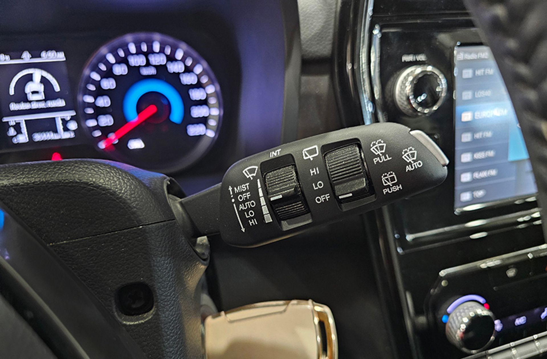 SsangYong Tivoli G12T Urban Plus - foto 24