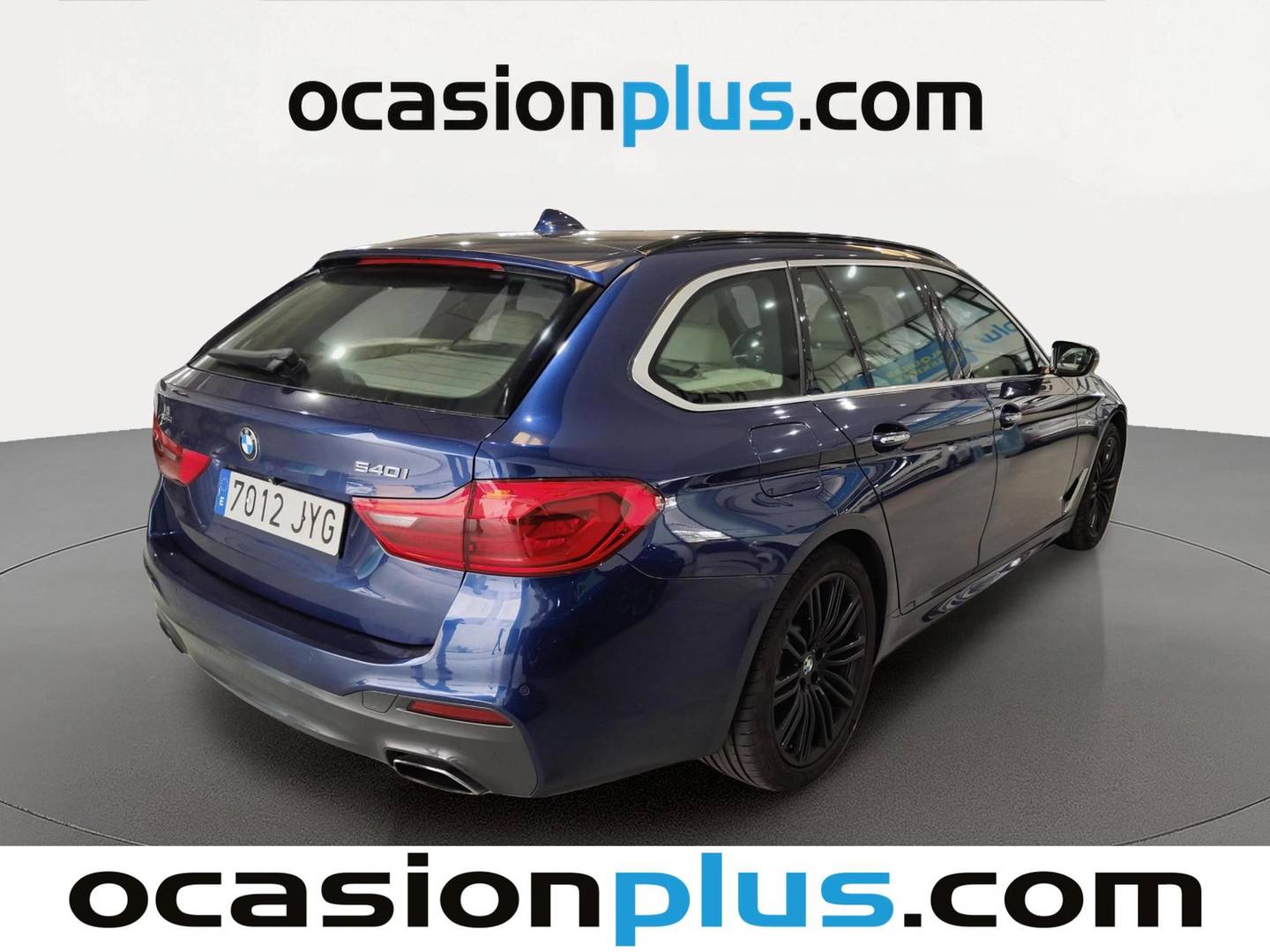 Foto trasera BMW Serie 5 BMW Serie 5 540i xDrive Touring (340 CV) Pack M derecha