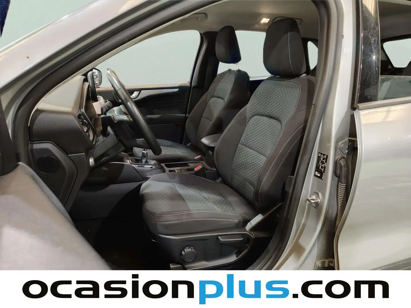 Foto Ford Kuga Ford Kuga 1.5 EcoBlue Trend (120 CV)