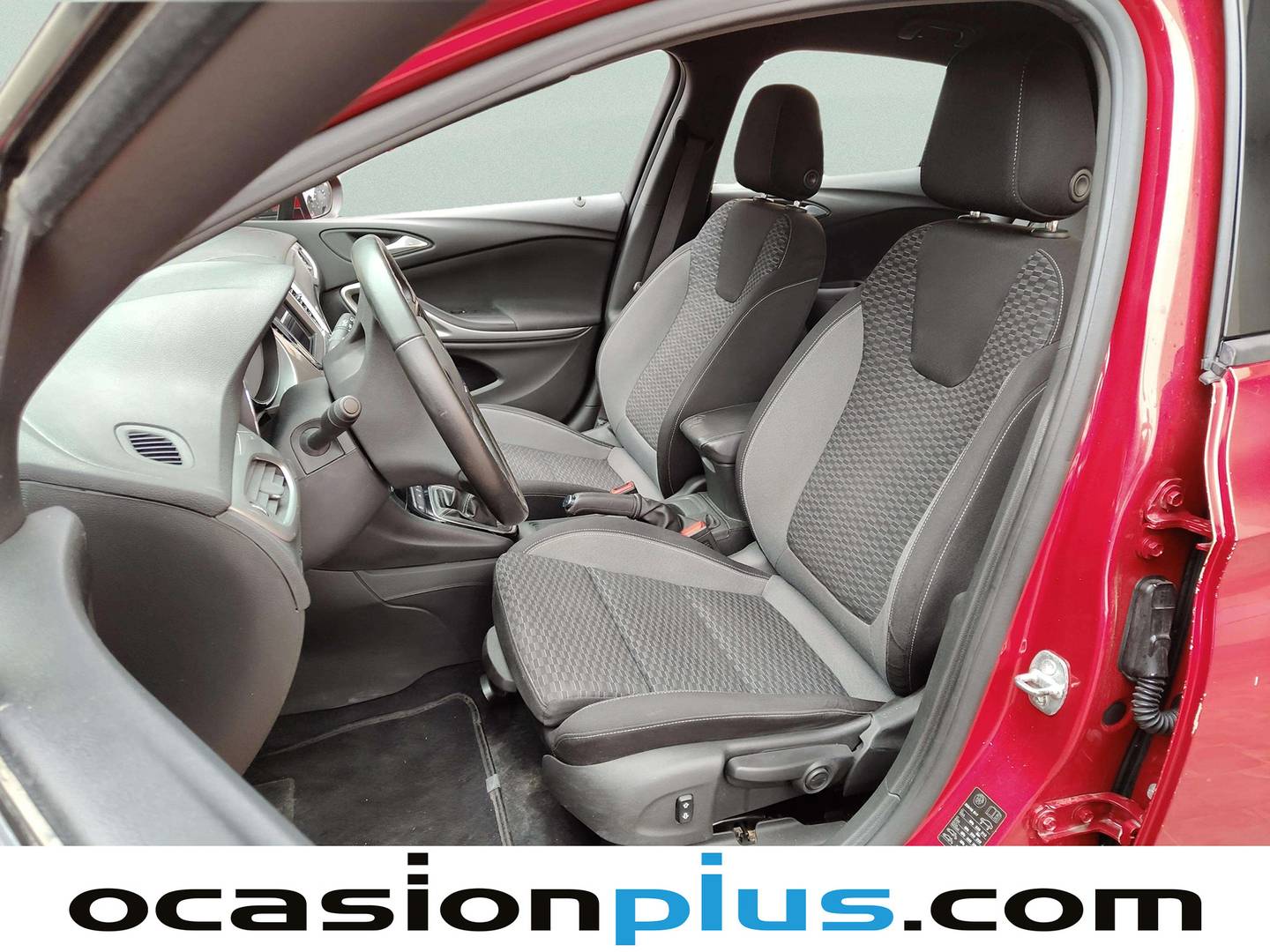 Foto asientos delanteros Opel Astra Opel Astra 1.2 Turbo SHL GS Line (110 CV)