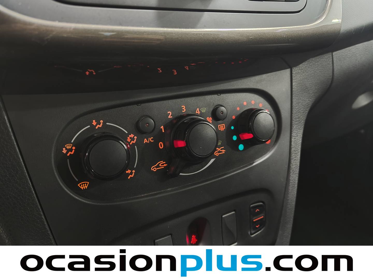 Foto Dacia Sandero Dacia Sandero Stepway TCe 66 kW (90 CV)