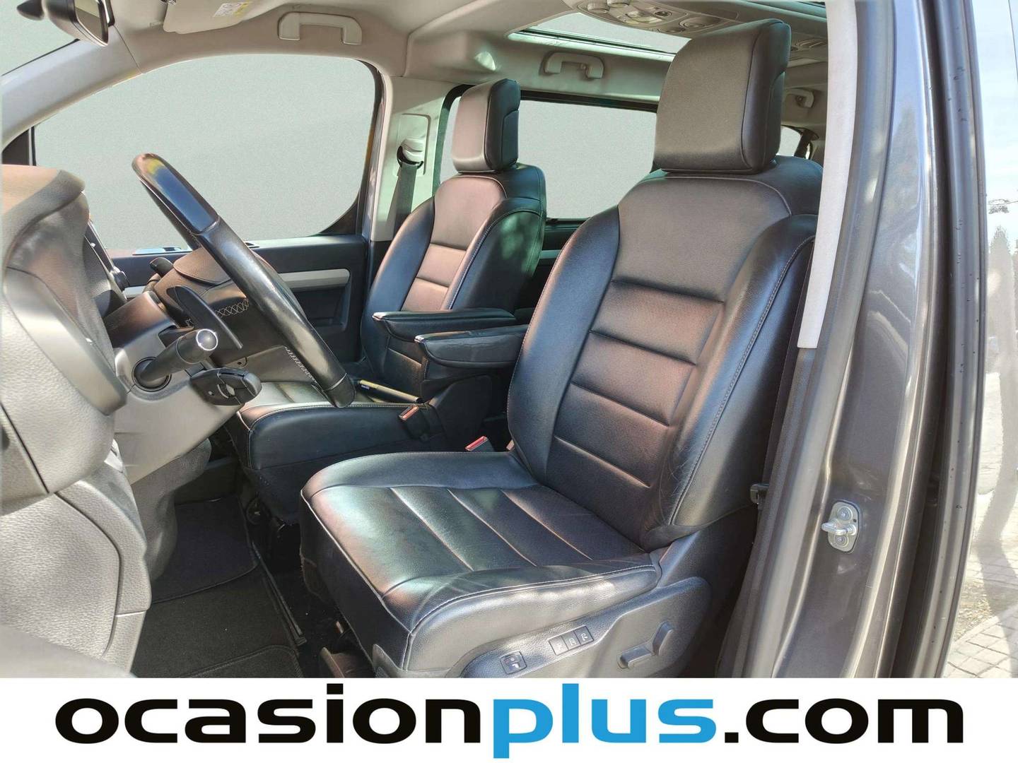 Foto Peugeot Traveller Peugeot Traveller 2.0 BlueHDi Allure Standard EAT6 8 Plazas (180 CV)