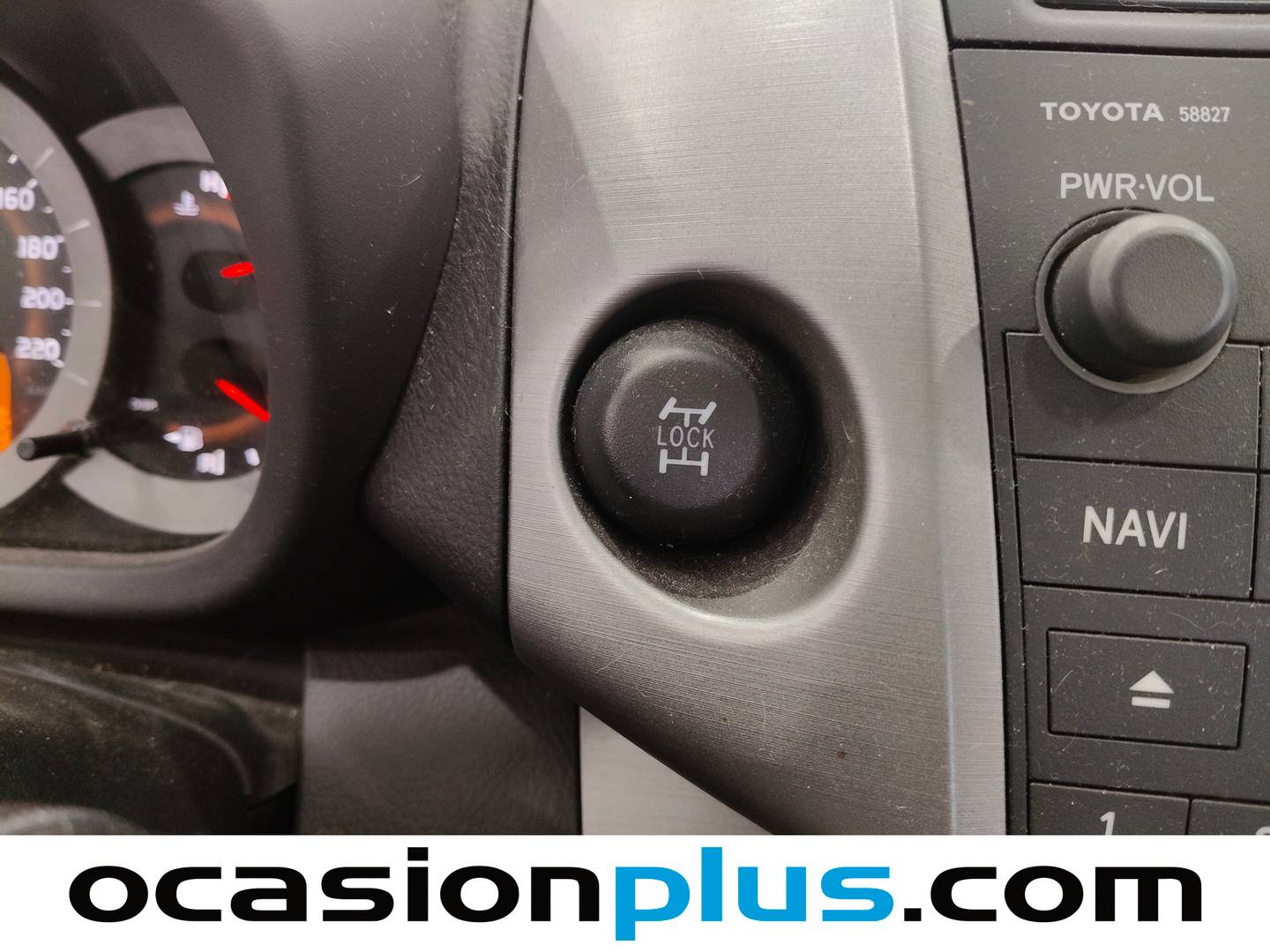 Extras y acabados del Toyota Rav4 Toyota Rav4 2.0 VVT-i Sol 4x4 (152 CV)