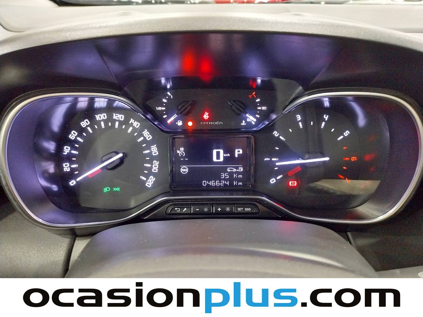 Foto Citroën C3 Aircross Citroen C3 Aircross PureTech 130 Shine Pack EAT6 (131 CV)