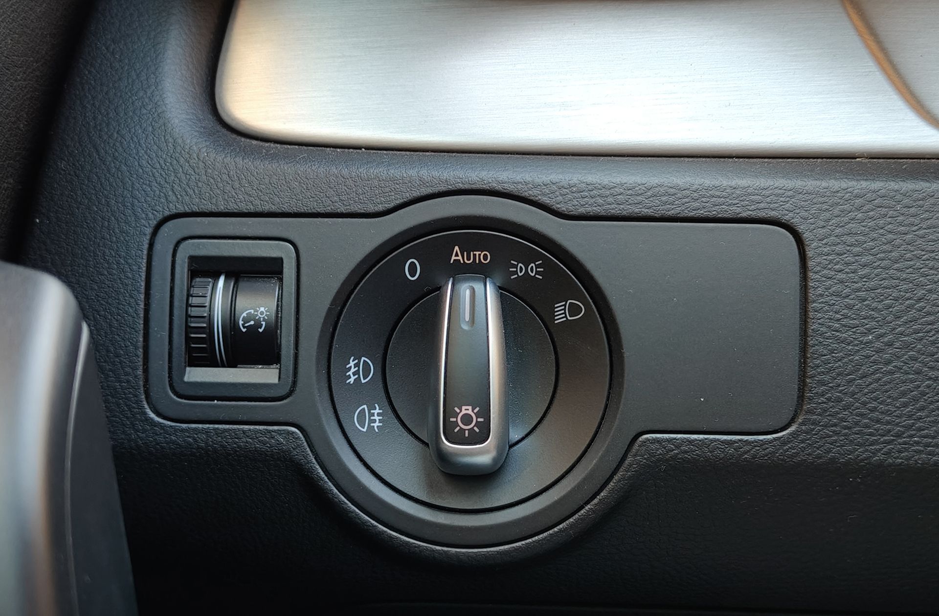 Volkswagen Passat Variant 2.0 TSI Highline DSG - foto 11