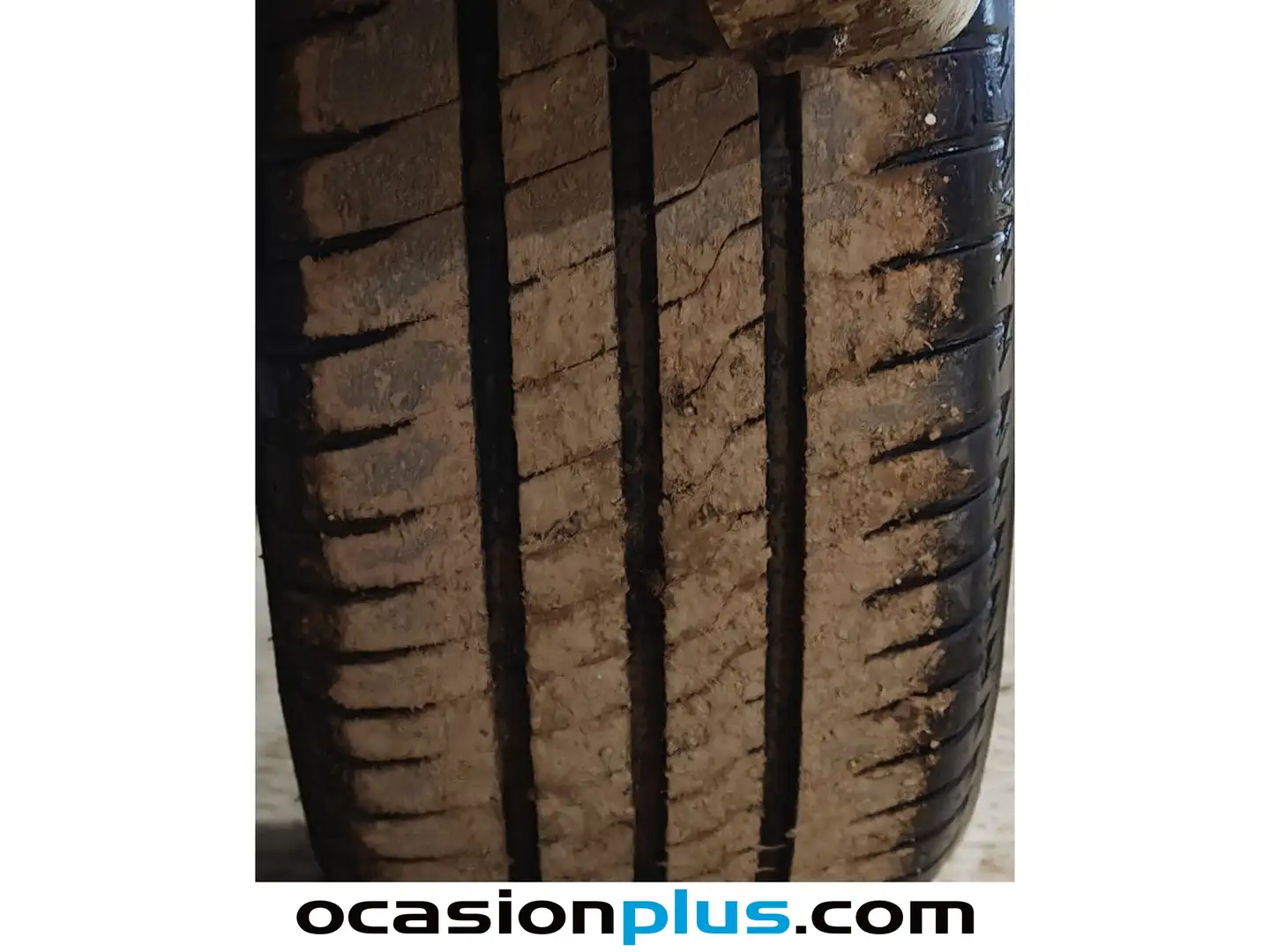 Foto Toyota Yaris Toyota Yaris 100H Advance (100 CV)