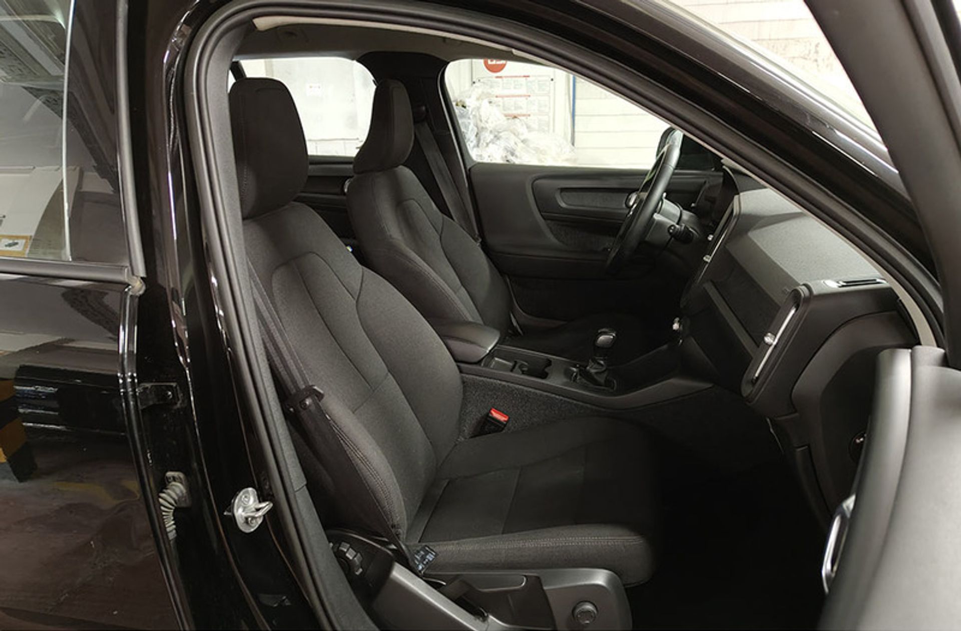 Volvo XC40 T2 Essential - foto 20