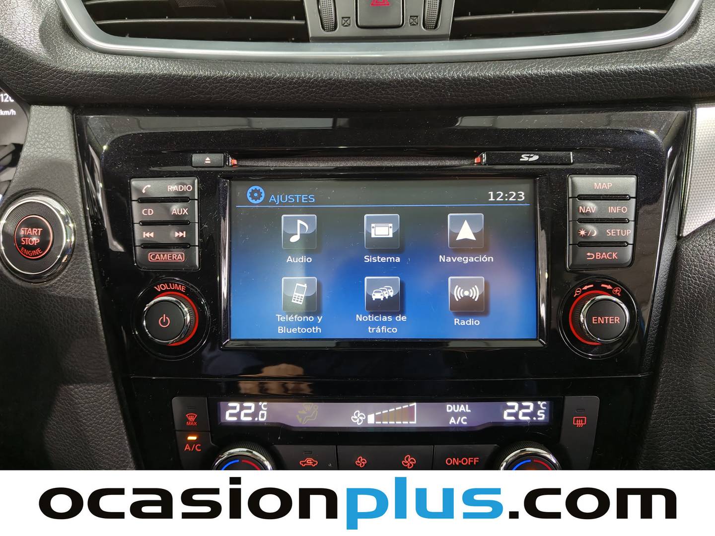 Foto Nissan QASHQAI Nissan Qashqai dCi 110 N-Connecta 4x2 (110 CV)