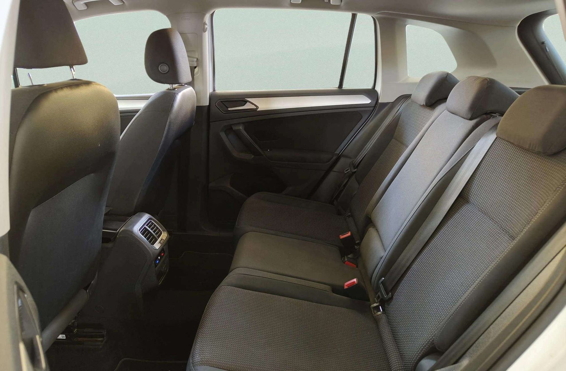 Volkswagen Tiguan Edition 2.0 TDI - foto 9