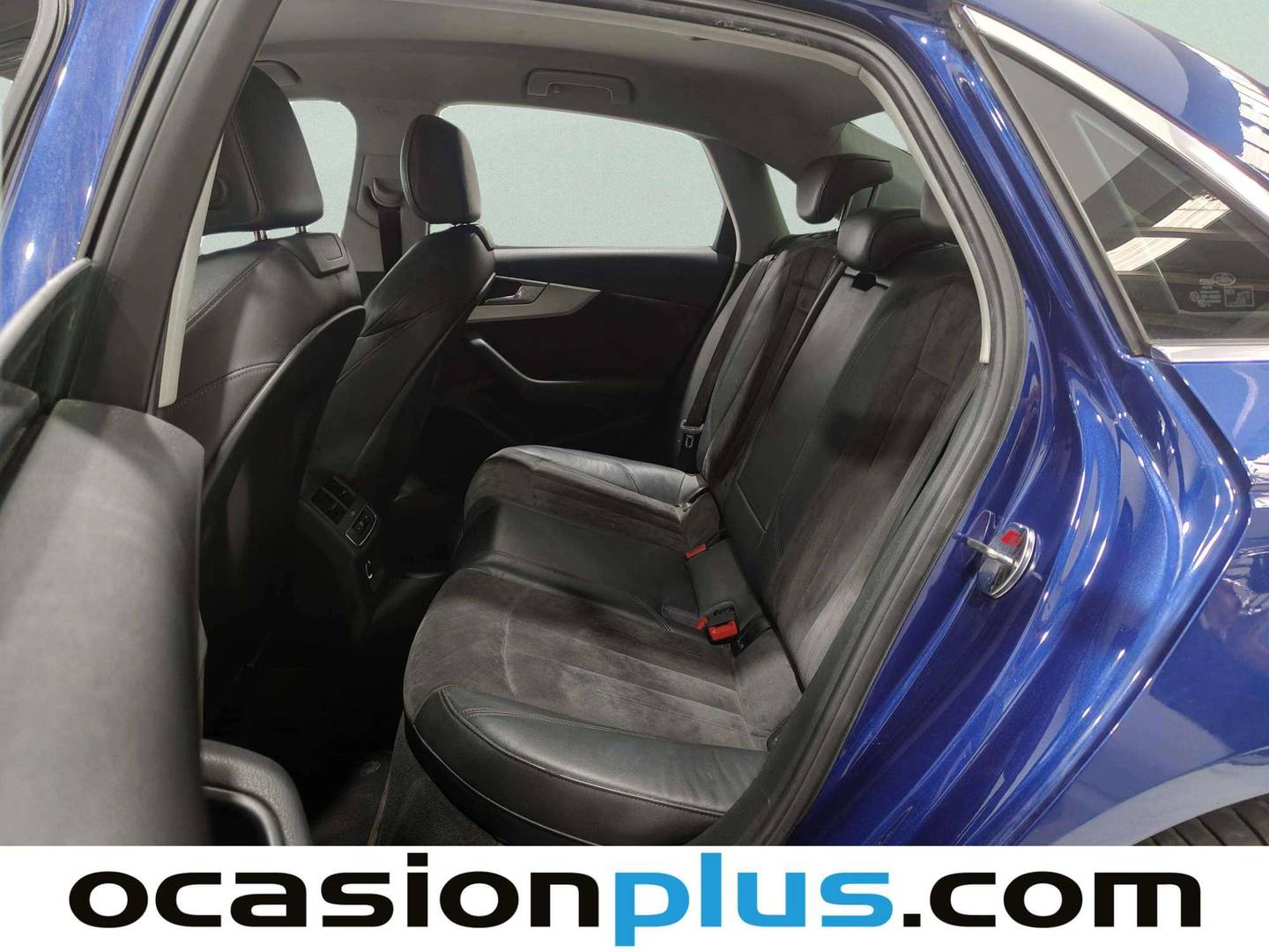 Foto asientos traseros Audi A4 Audi A4 sport edition 2.0 TDI (150 CV) Pack S Line