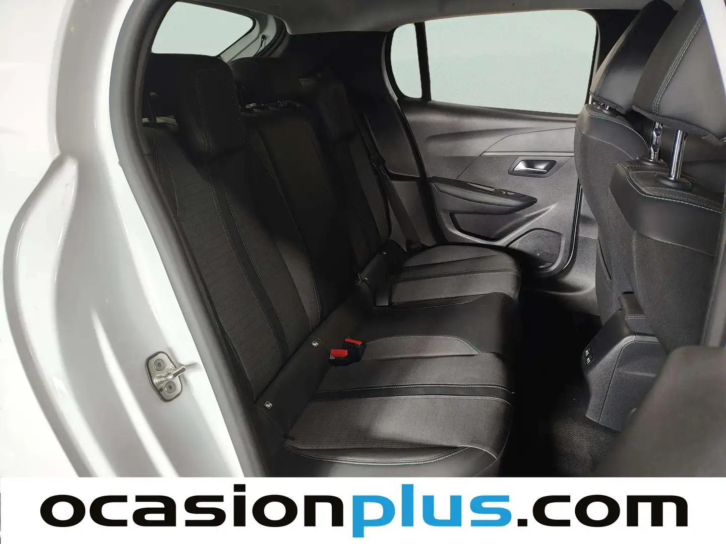 Foto Peugeot 208 Peugeot 208 PureTech 100 Allure (100 CV)