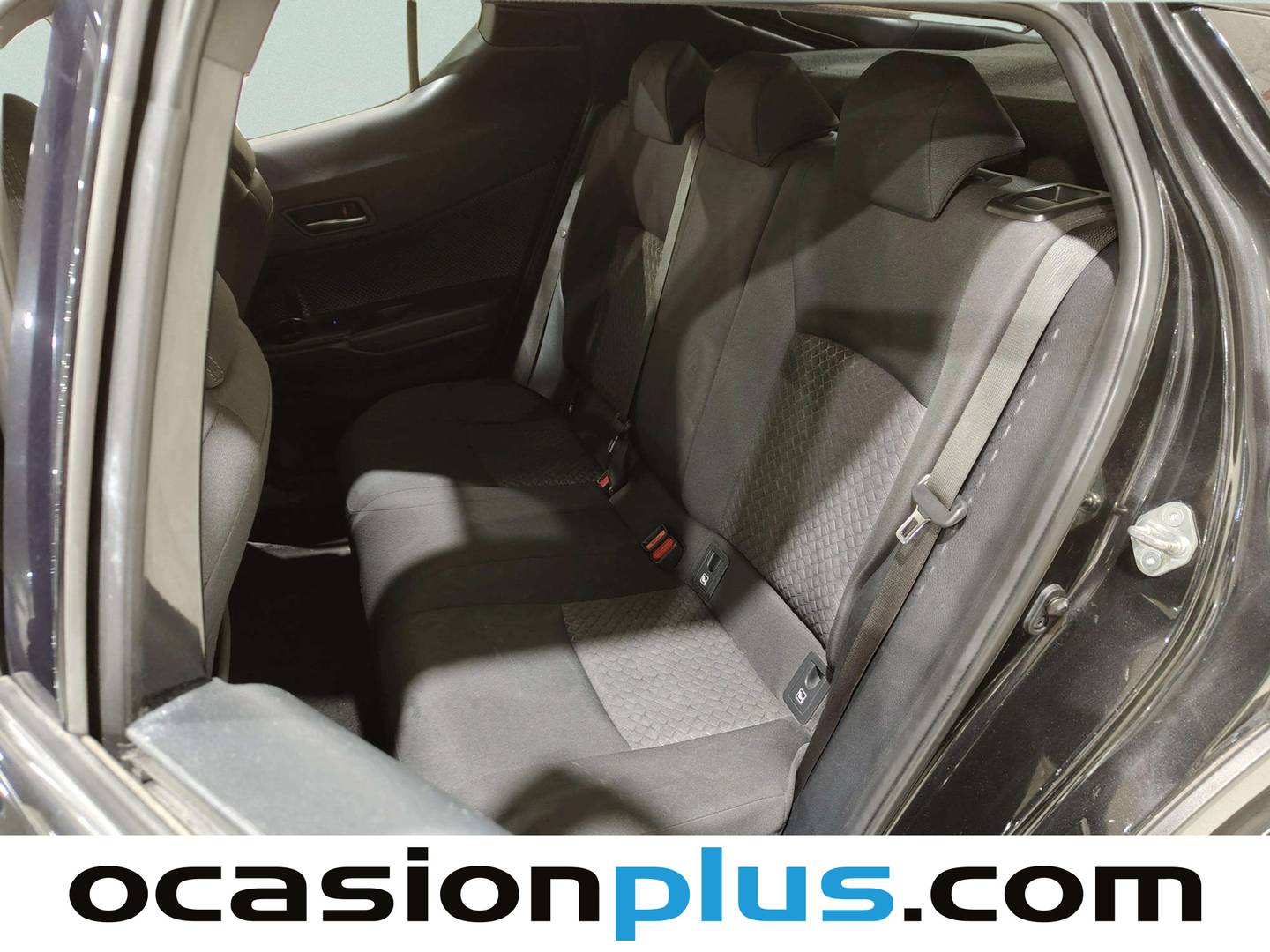 Foto Toyota C-HR Toyota C-HR 180H Advance (184 CV)