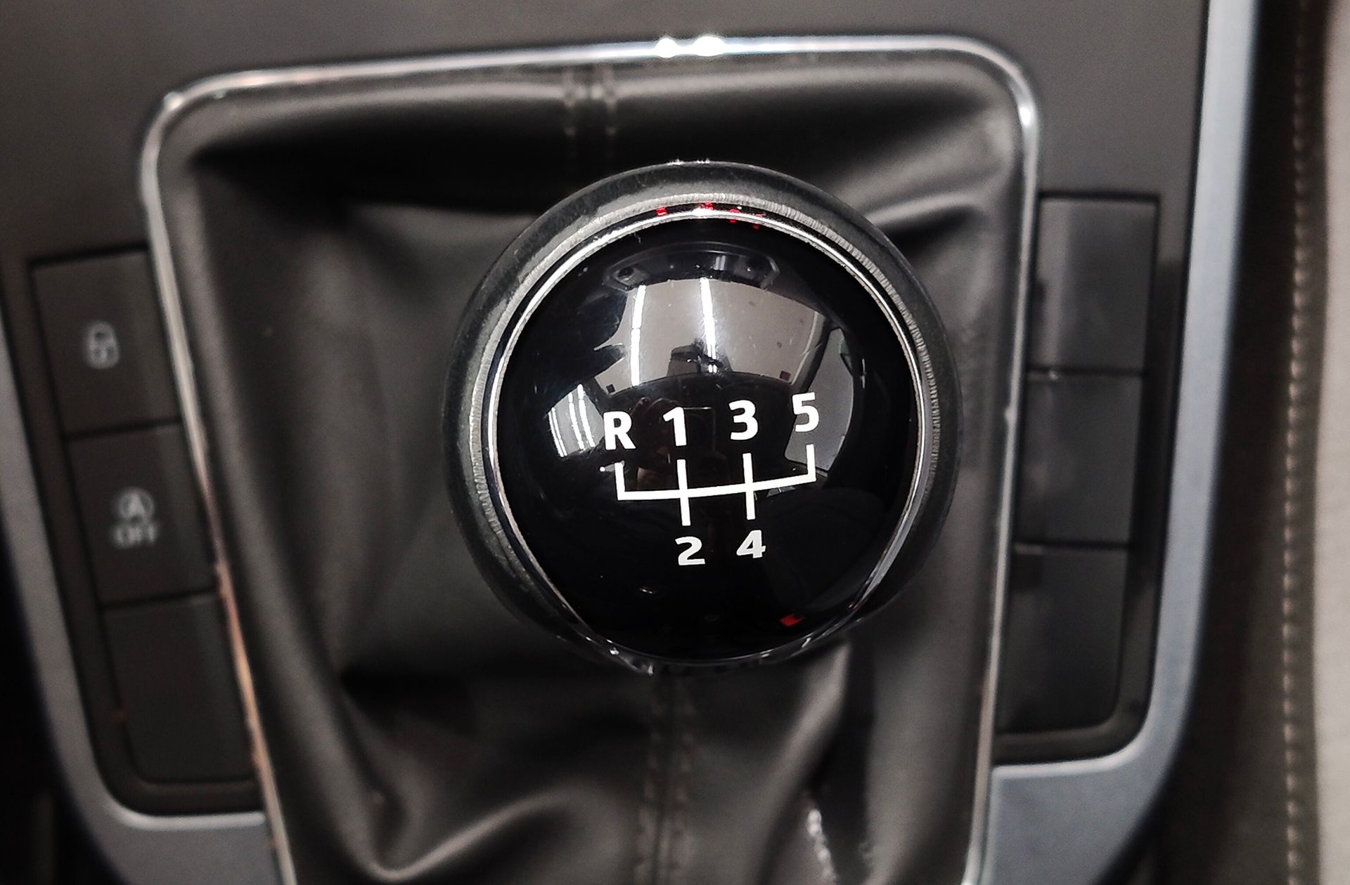 SEAT Arona 1.0 TSI Ecomotive Style - foto 5