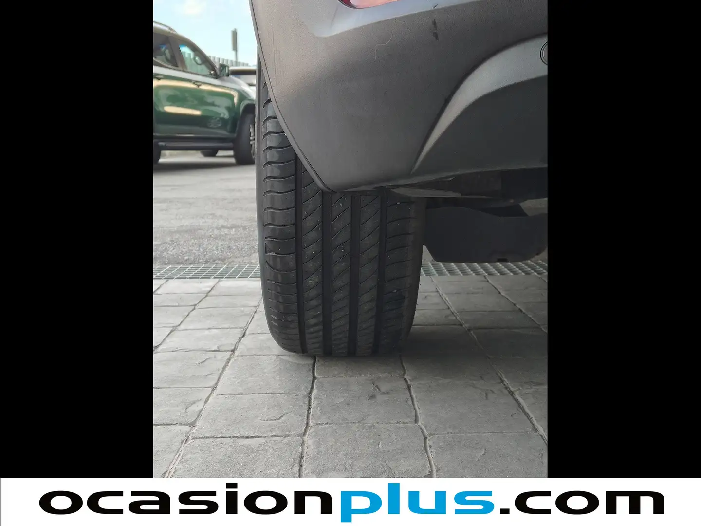 Foto Peugeot 5008 Peugeot 5008 PureTech 130 S&S Allure Pack EAT8  (130 CV)