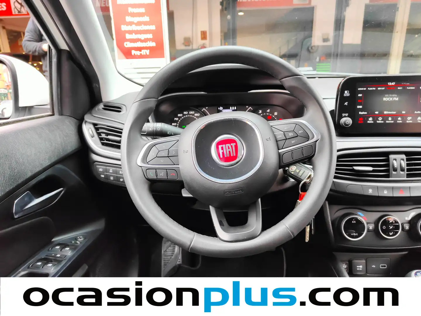 Foto Fiat Tipo Fiat Tipo 1.4 T-Jet Mirror (120 CV)