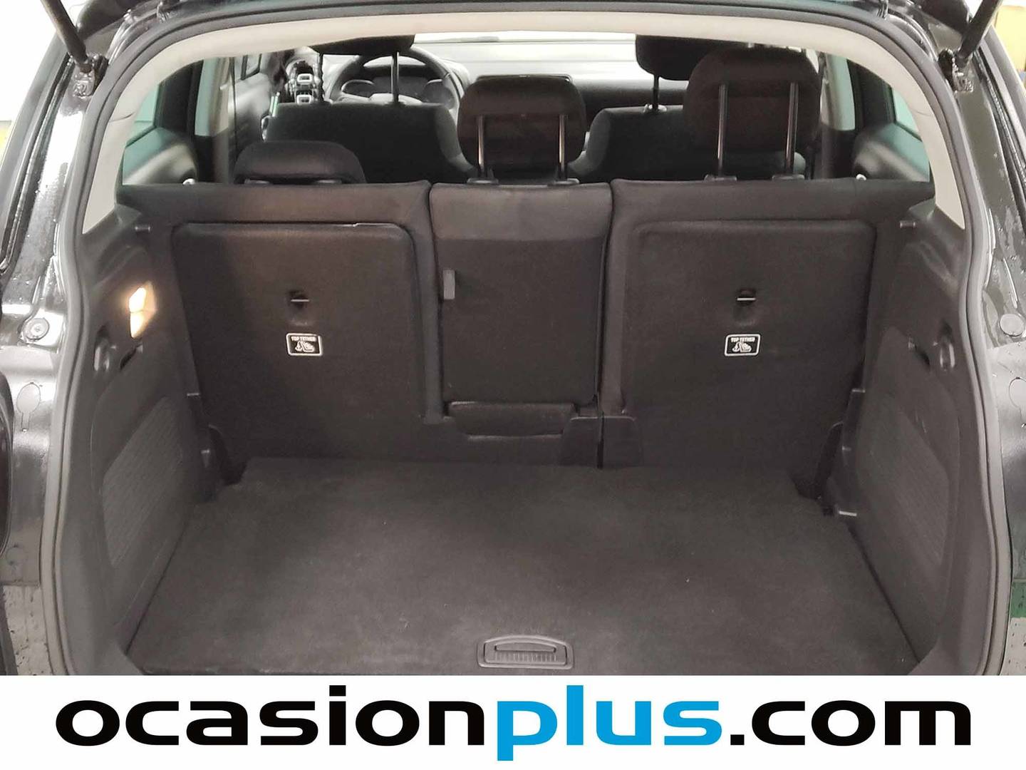 Foto Citroën C3 Aircross Citroen C3 Aircross PureTech 130 Shine Pack EAT6 (131 CV)