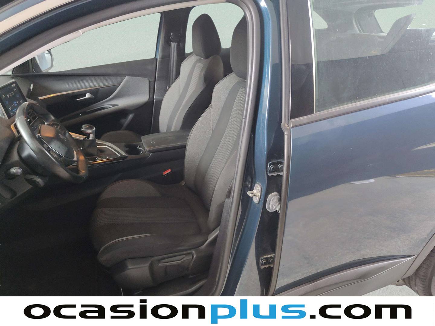 Foto asientos delanteros Peugeot 3008 Peugeot 3008 PureTech 130 S&S Active Pack (130 CV)