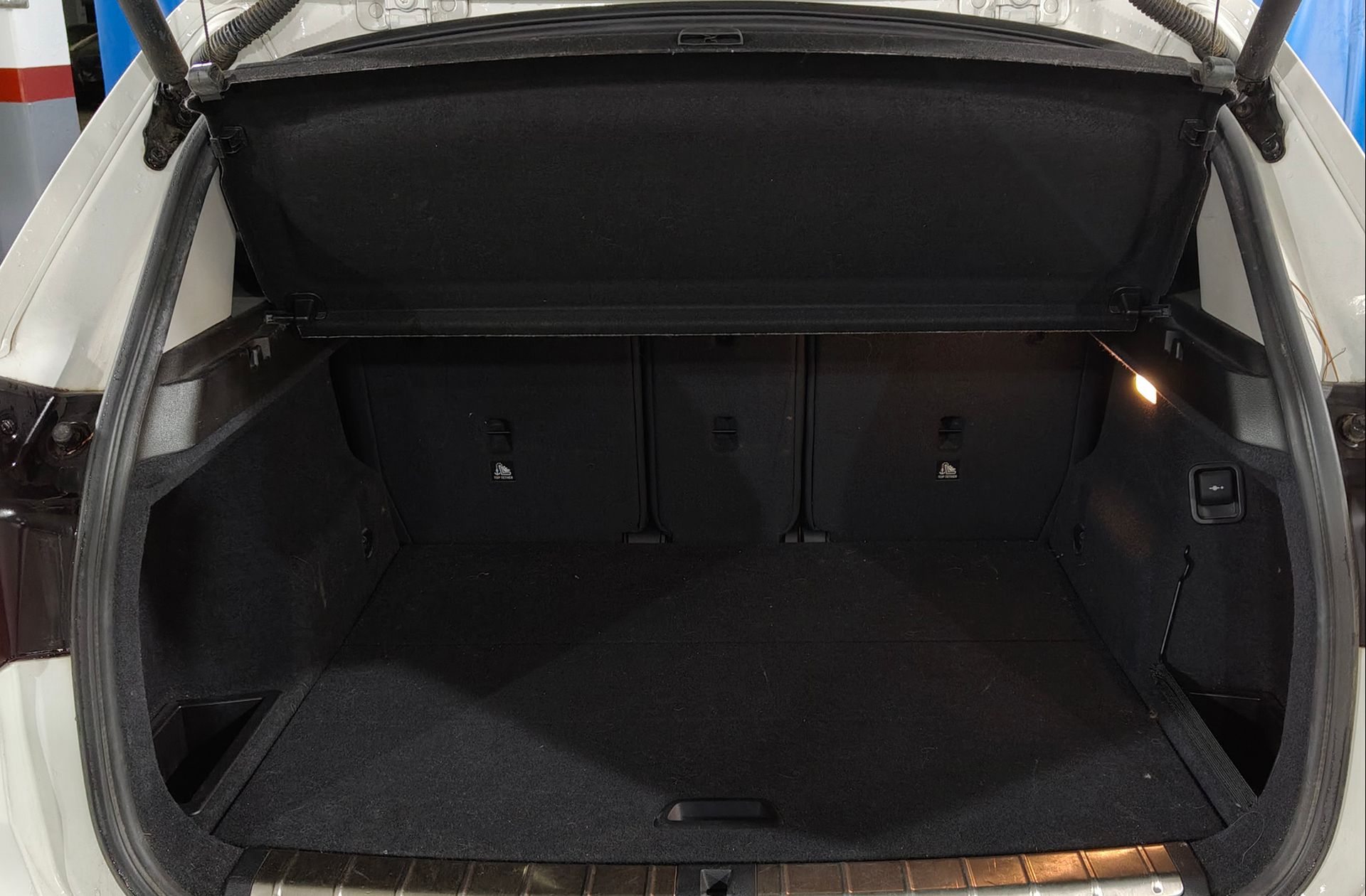BMW X1 sDrive18i - foto 18