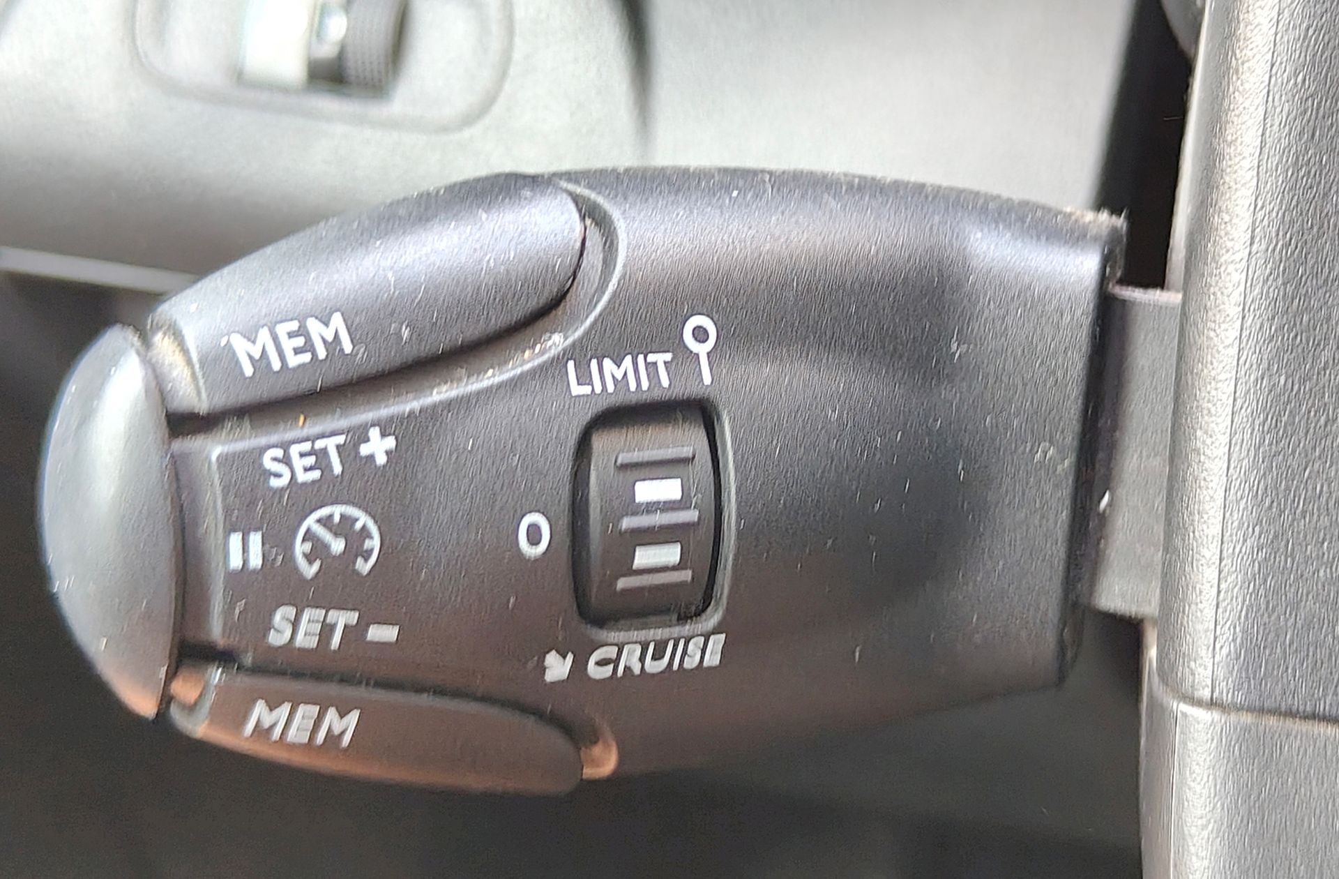 Citroën Berlingo BlueHDi 130 Talla M Shine - foto 23