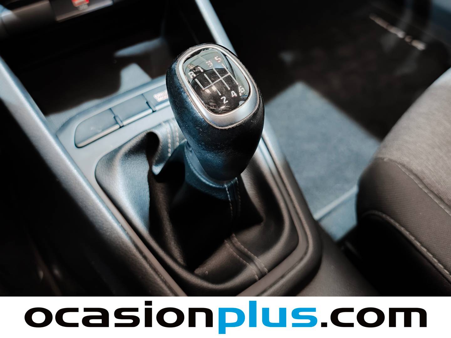 KIA Stonic KIA Stonic 1.0 T-GDi MHEV Concept Plus (100 CV) de segunda mano