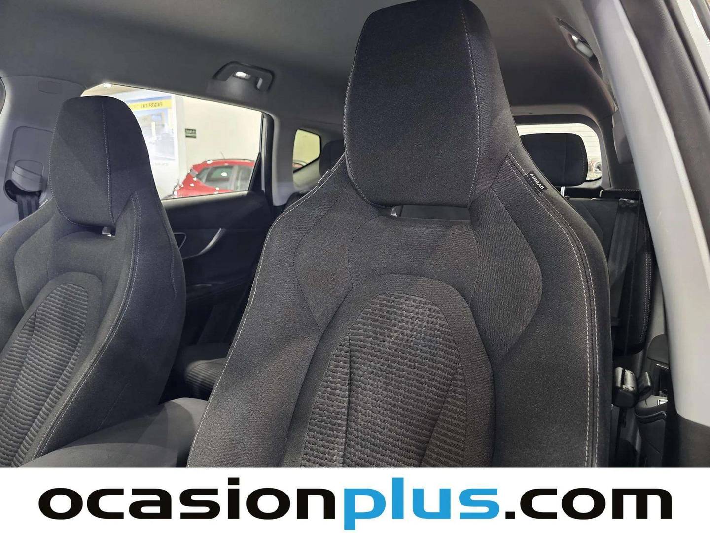 Extras y acabados del EBRO S700 EBRO S700 1.6 TGDI Comfort DCT  (147 CV)