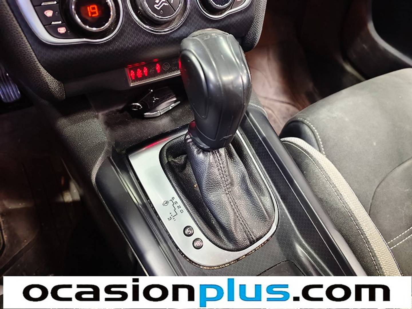 Foto DS DS 4 DS DS4 BlueHDi 120 Style EAT6 (120 CV)